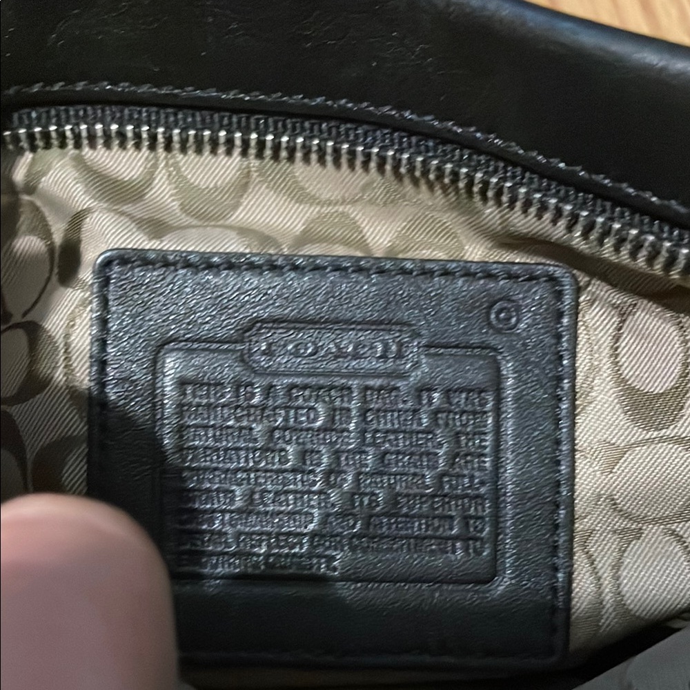 Coach Black Leather Shoulder Bag - Picture 8 of 12